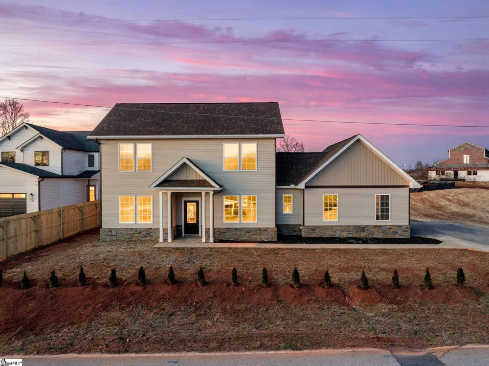 224 W Clark Road Inman, SC 29349