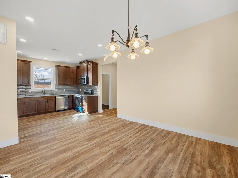 224 W Clark Road Inman, SC 29349