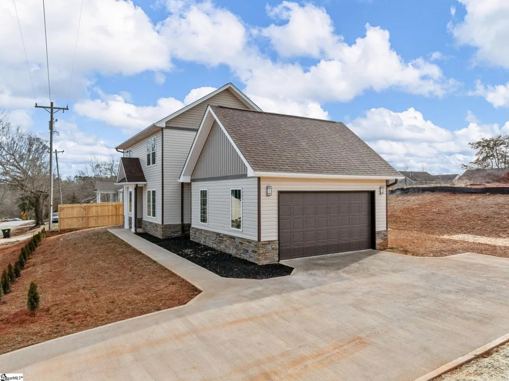 224 W Clark Road Inman, SC 29349