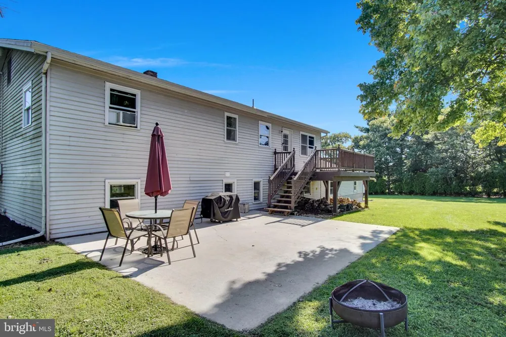 20 WATER ROAD Dillsburg, PA 17019