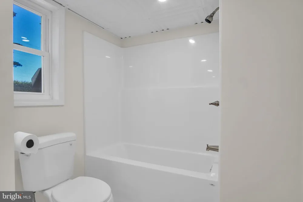 20 WATER ROAD Dillsburg, PA 17019