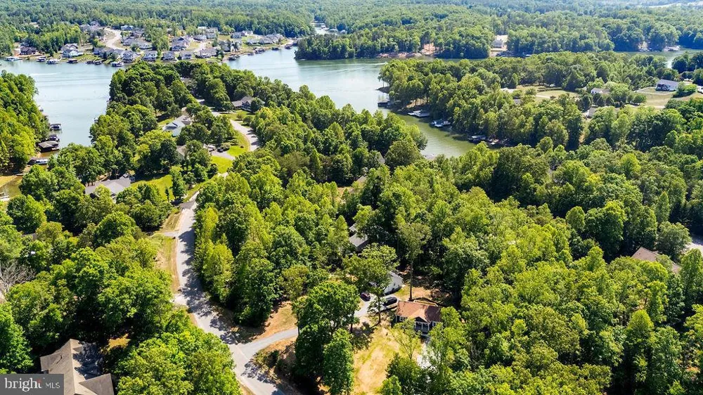 5500 BAZZANELLA DRIVE Mineral, VA 23117