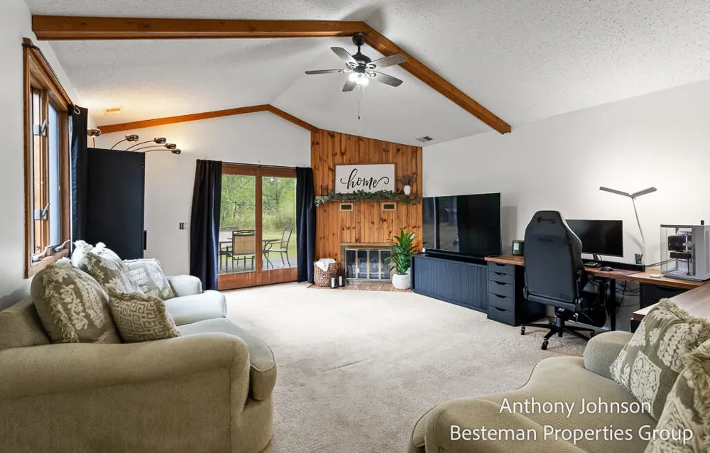 133 North Street White Cloud, MI 49349