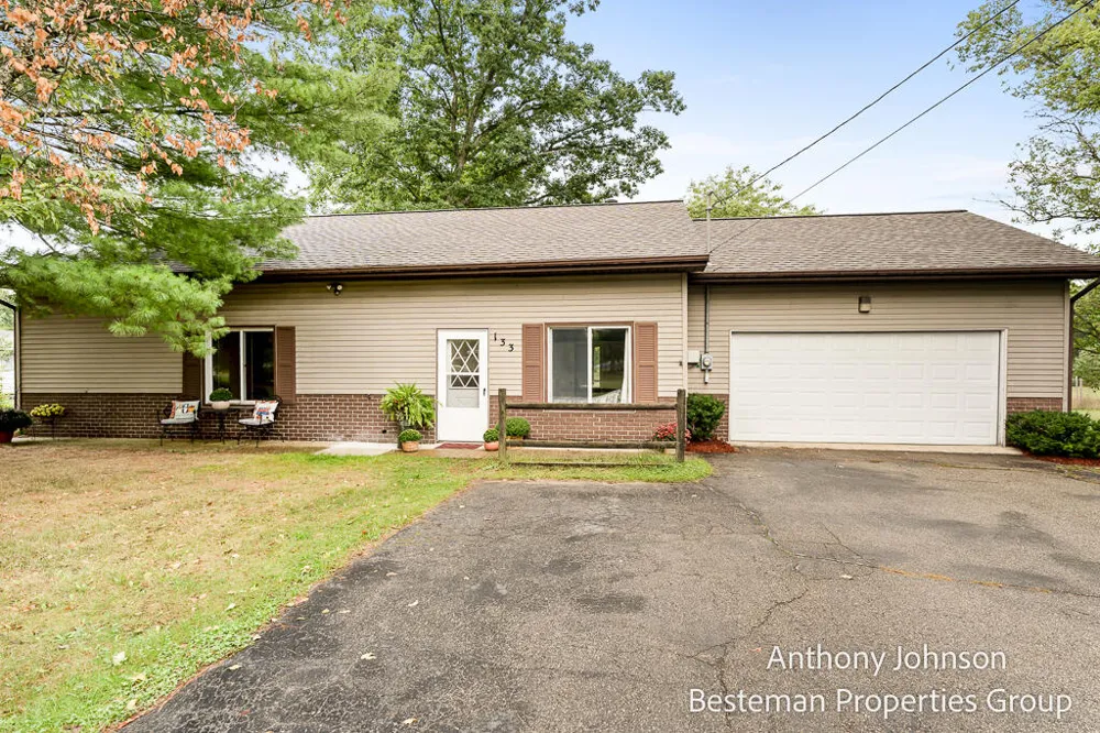 133 North Street White Cloud, MI 49349