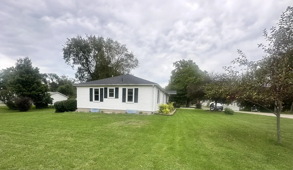 618 Muriel Street Otsego, MI 49078