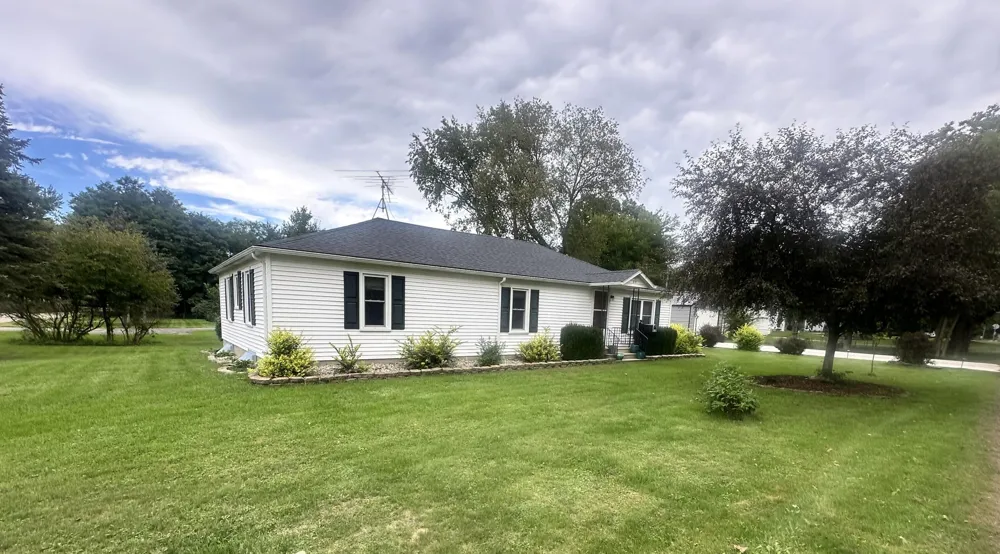 618 Muriel Street Otsego, MI 49078