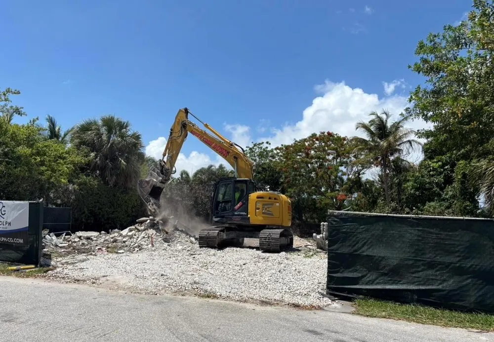 250 NE 13th Street Delray Beach, FL 33444