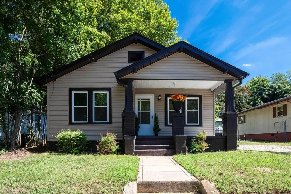 208 Underhill Street High Point, NC 27260