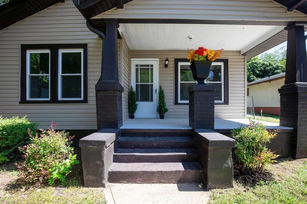 208 Underhill Street High Point, NC 27260