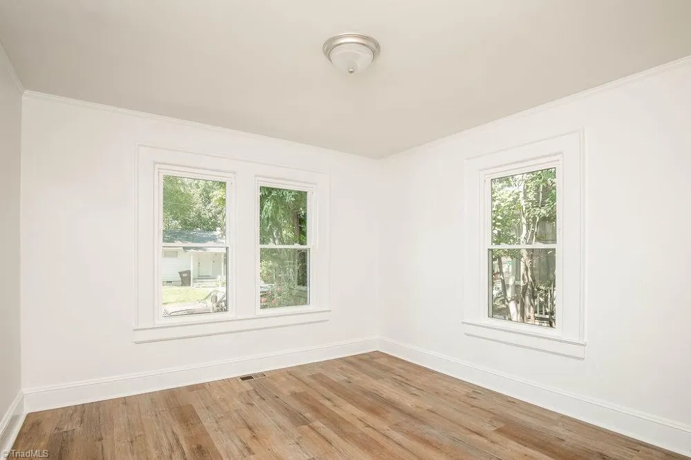 208 Underhill Street High Point, NC 27260
