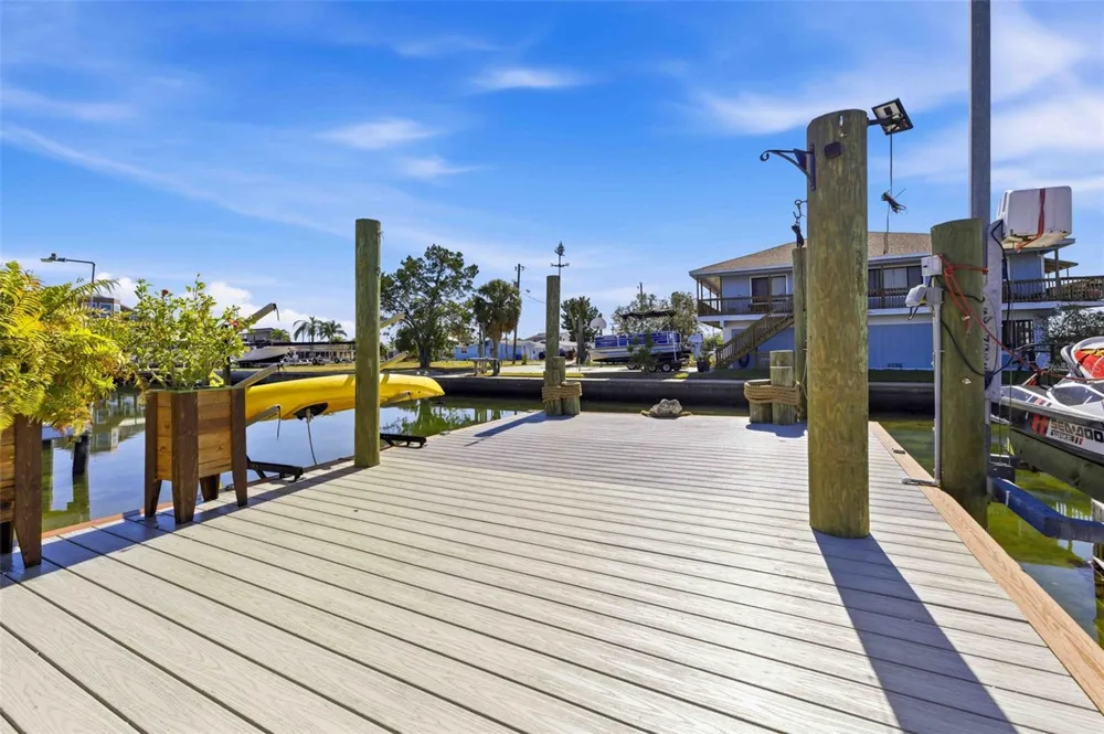 6424 BOATYARD DRIVE Hudson, FL 34667