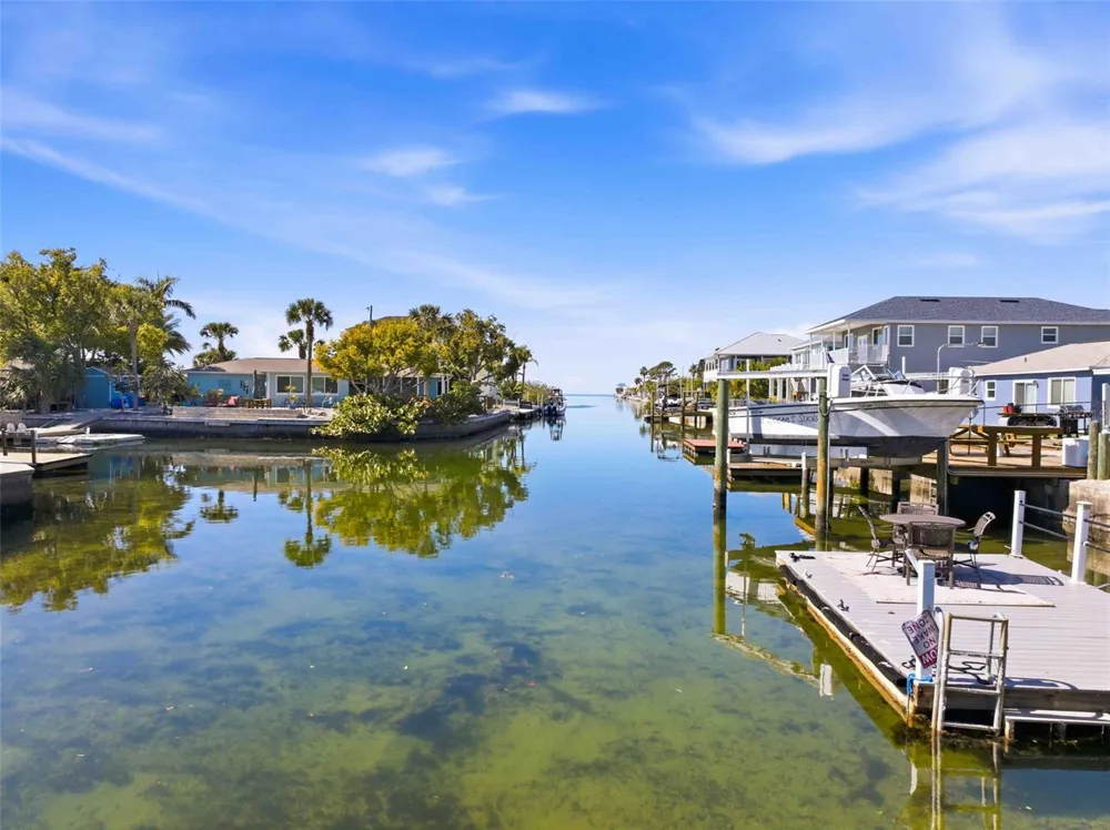 6424 BOATYARD DRIVE Hudson, FL 34667