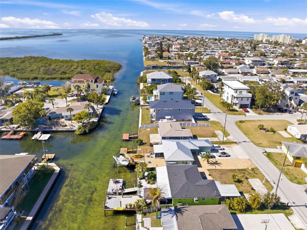 6424 BOATYARD DRIVE Hudson, FL 34667