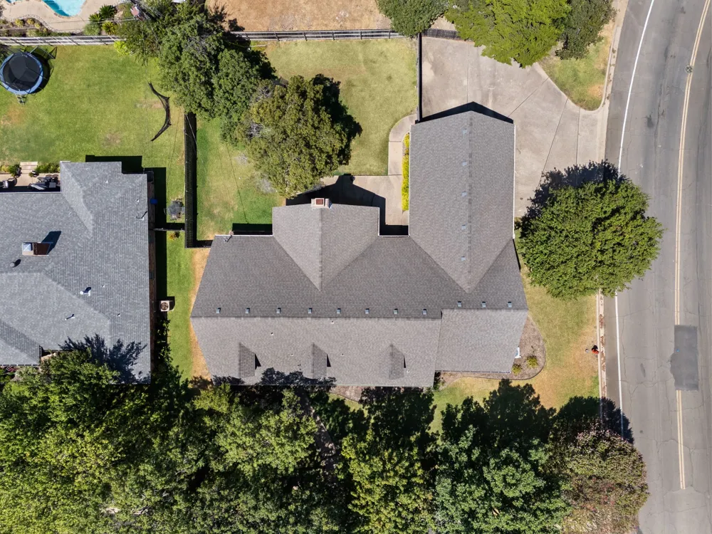 10026 Forest View Drive Woodway, TX 76712