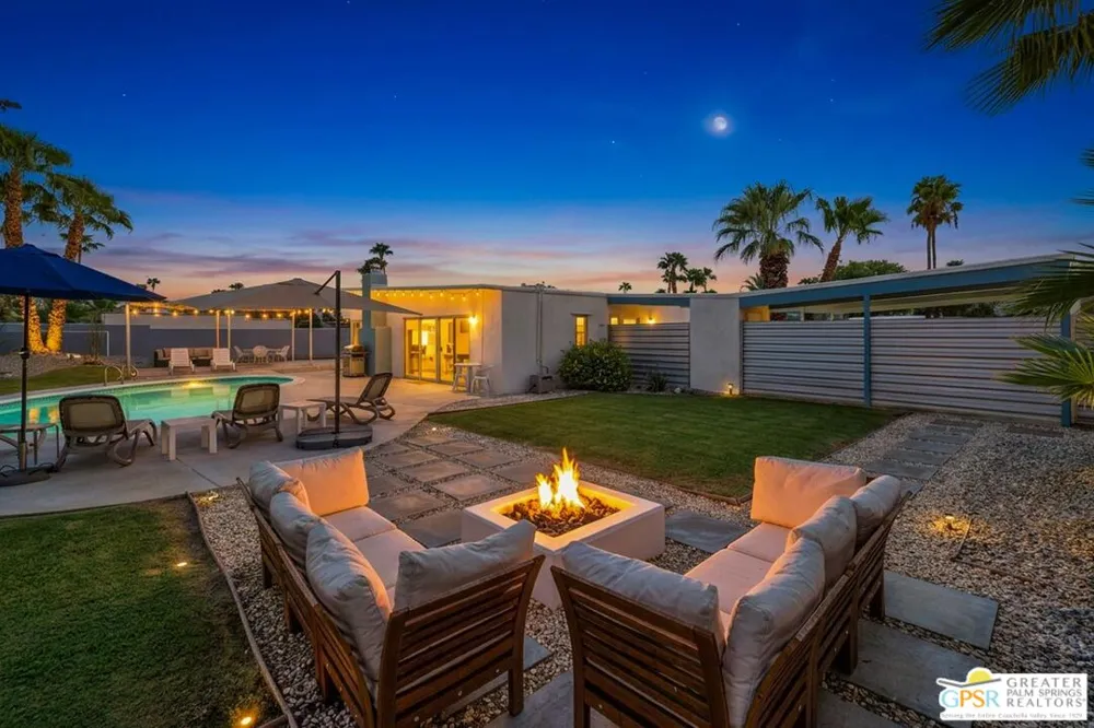 862 E Garden Road Palm Springs, CA 92262