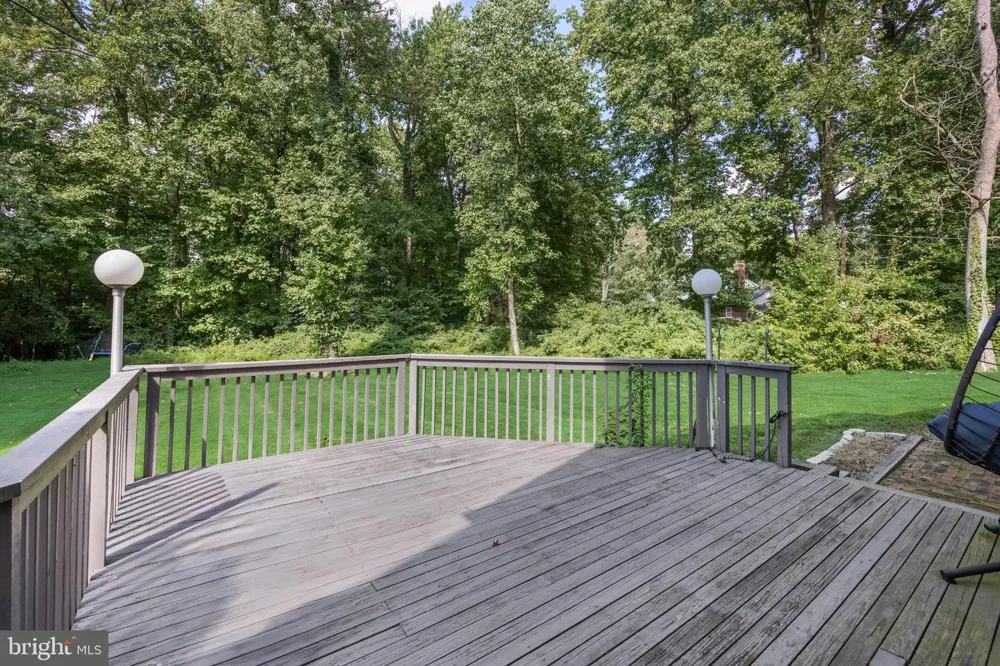 1 BLOOMER DRIVE Burlington, NJ 08016