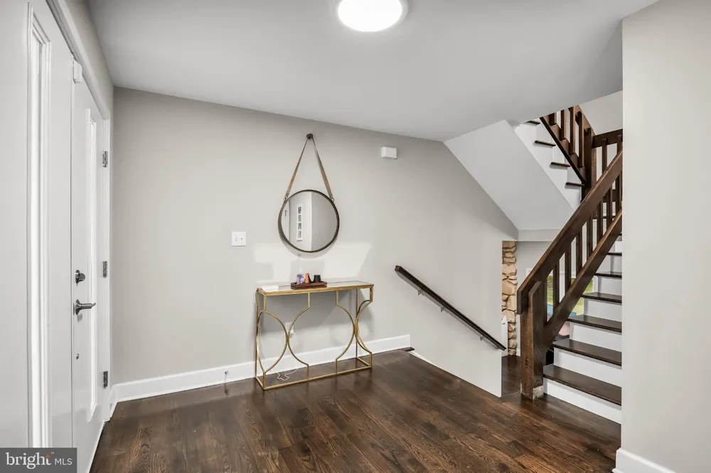 1 BLOOMER DRIVE Burlington, NJ 08016