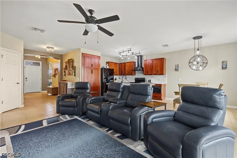 Manati Court Cape Coral, FL 33909