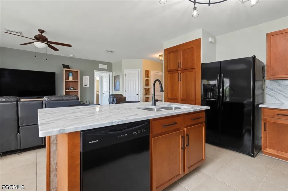 Manati Court Cape Coral, FL 33909