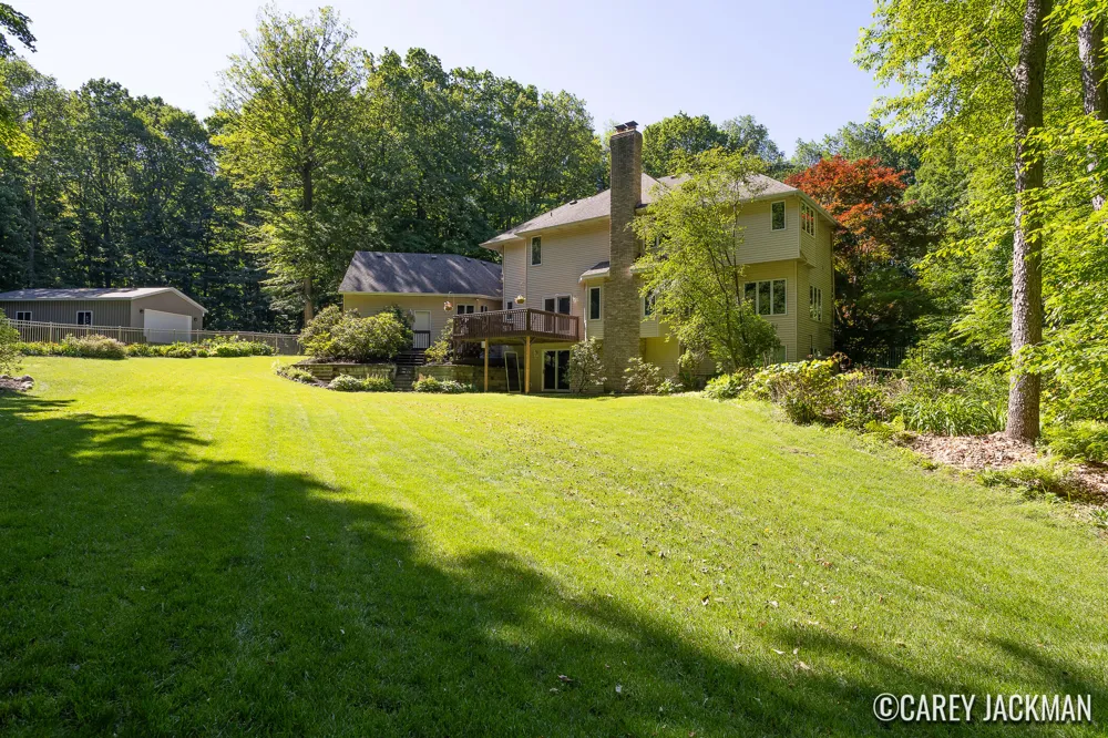 2111 Woodley Creek Court NW Comstock Park, MI 49321