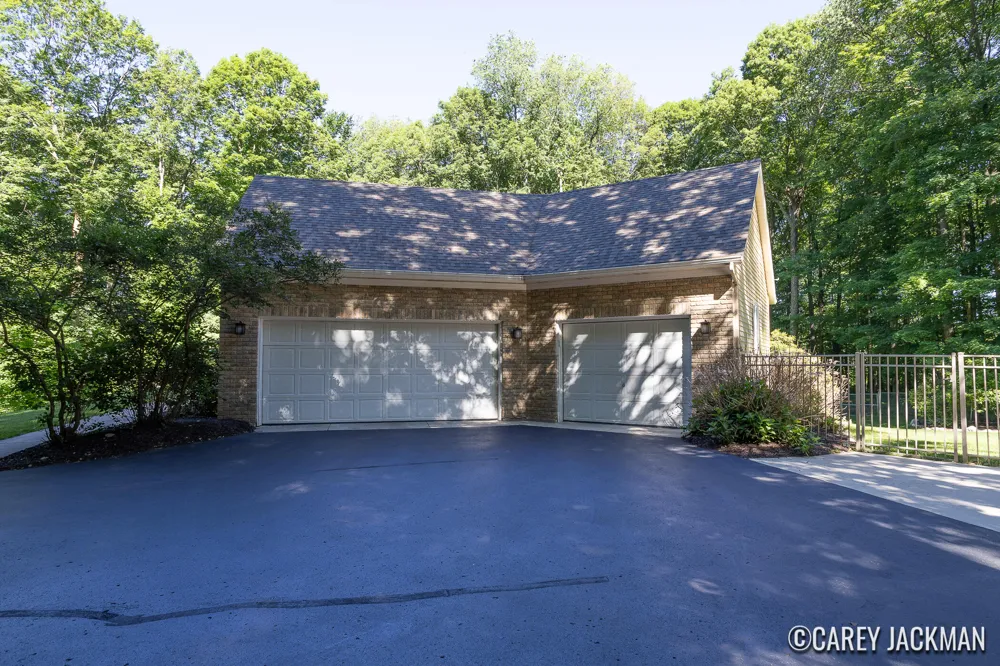 2111 Woodley Creek Court NW Comstock Park, MI 49321