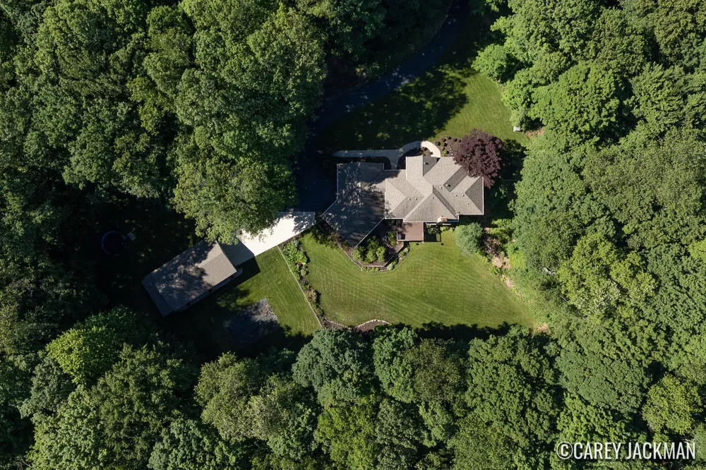 2111 Woodley Creek Court NW Comstock Park, MI 49321