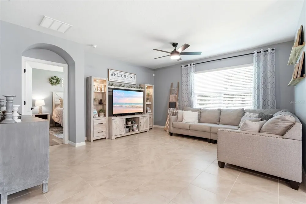 135 POINT PLEASANT ROAD Deland, FL 32724
