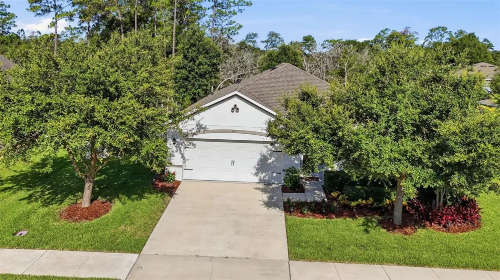 135 POINT PLEASANT ROAD Deland, FL 32724