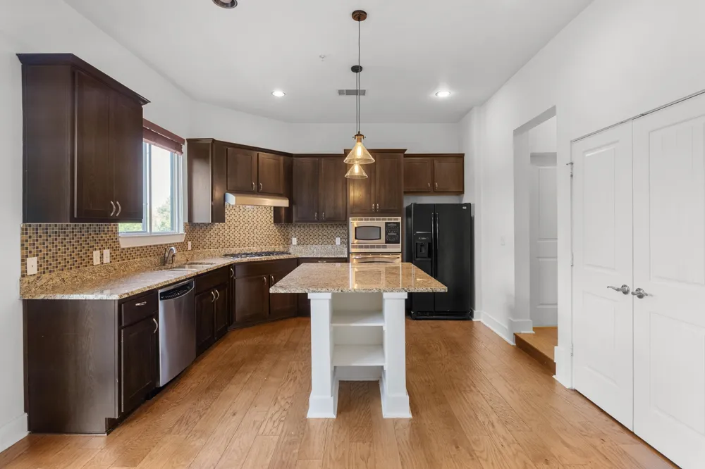 8110 Ranch Road 2222 #2 Austin, TX 78730