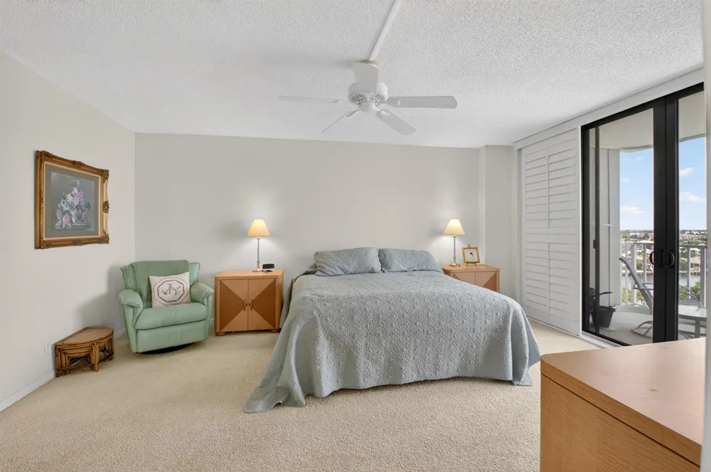 2917 S OCEAN BOULEVARD S #902 Highland Beach, FL 33487