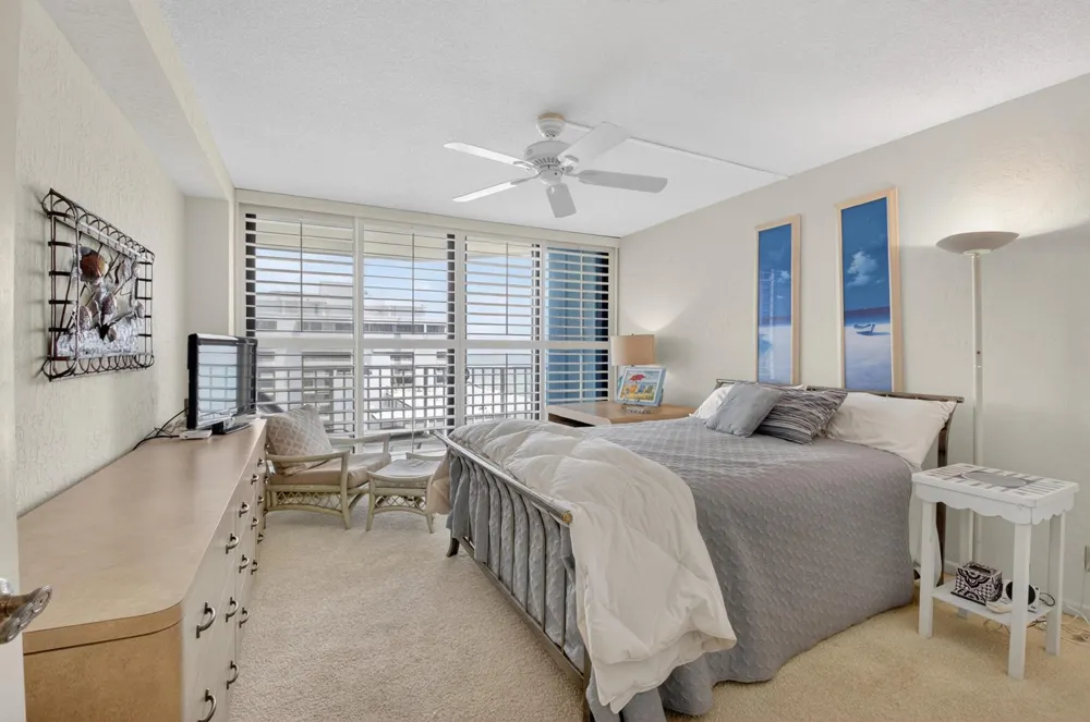 2917 S OCEAN BOULEVARD S #902 Highland Beach, FL 33487