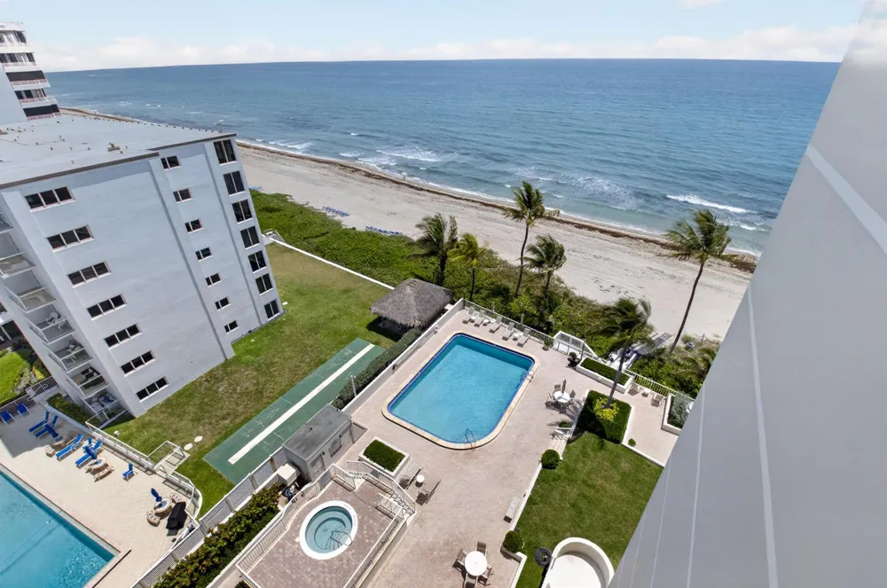 2917 S OCEAN BOULEVARD S #902 Highland Beach, FL 33487