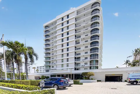 2917 S OCEAN BOULEVARD S #902