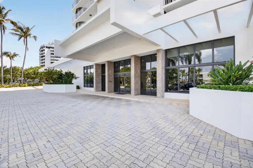 2917 S OCEAN BOULEVARD S #902 Highland Beach, FL 33487