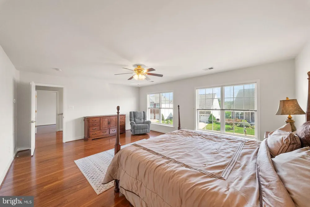 5976 PINEY GROVE WAY Gainesville, VA 20155