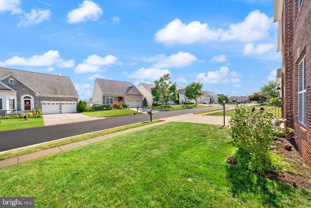 5976 PINEY GROVE WAY Gainesville, VA 20155