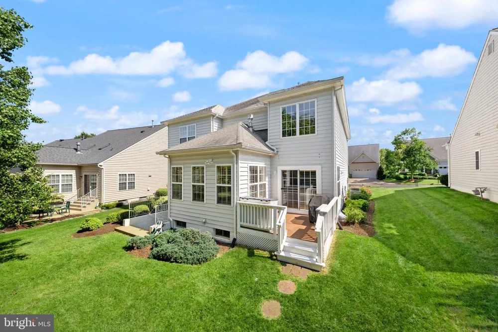 5976 PINEY GROVE WAY Gainesville, VA 20155