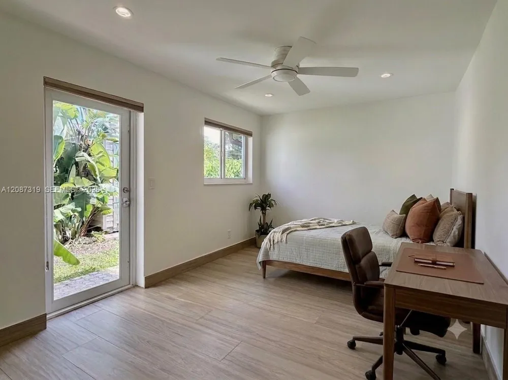 2820 NE 40th Ct Fort Lauderdale, FL 33308