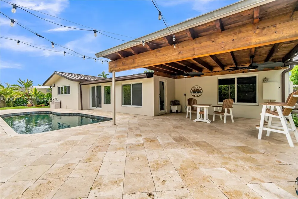 2820 NE 40th Ct Fort Lauderdale, FL 33308