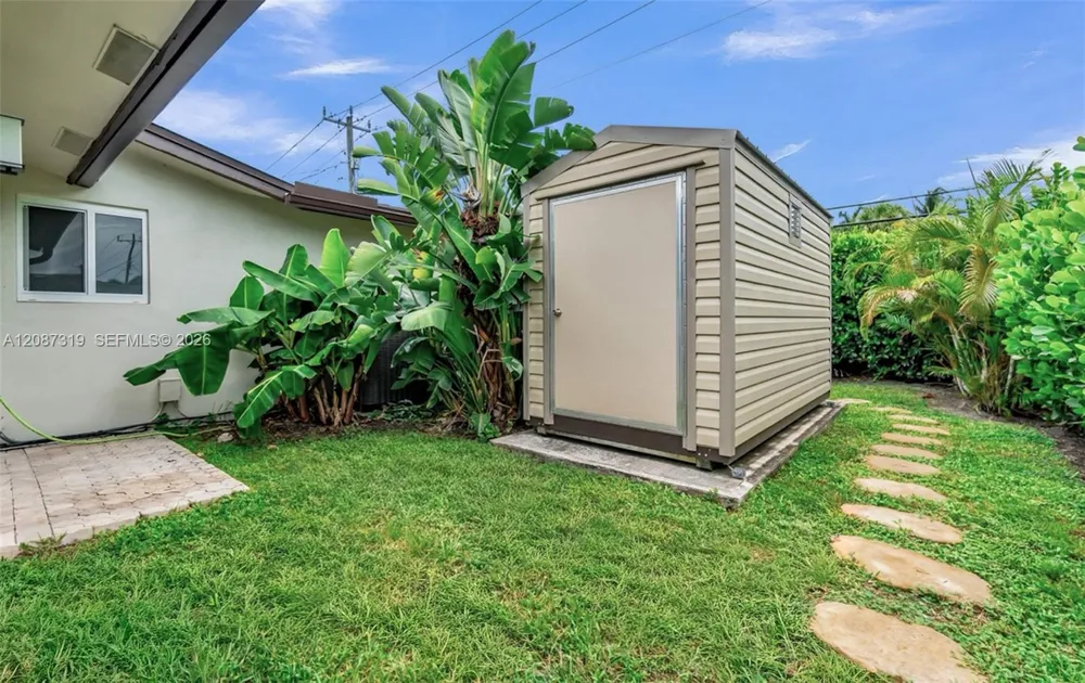 2820 NE 40th Ct Fort Lauderdale, FL 33308
