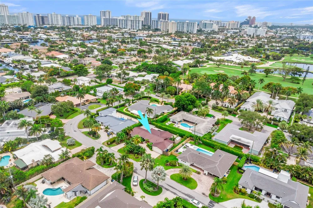 2820 NE 40th Ct Fort Lauderdale, FL 33308
