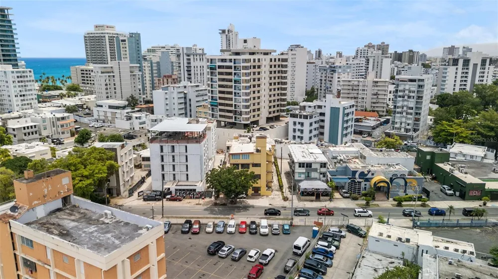 61 LUISA #2B San Juan, PR 00907