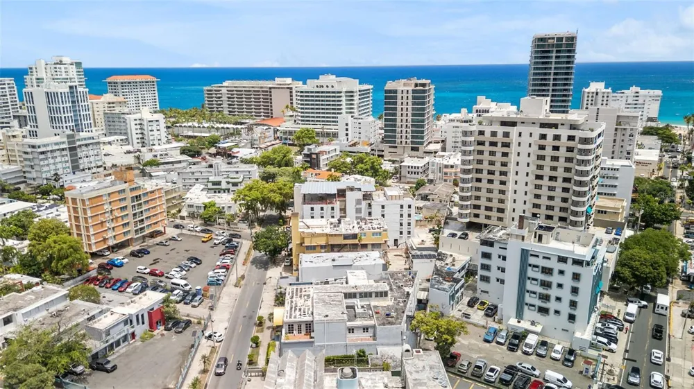 61 LUISA #2B San Juan, PR 00907