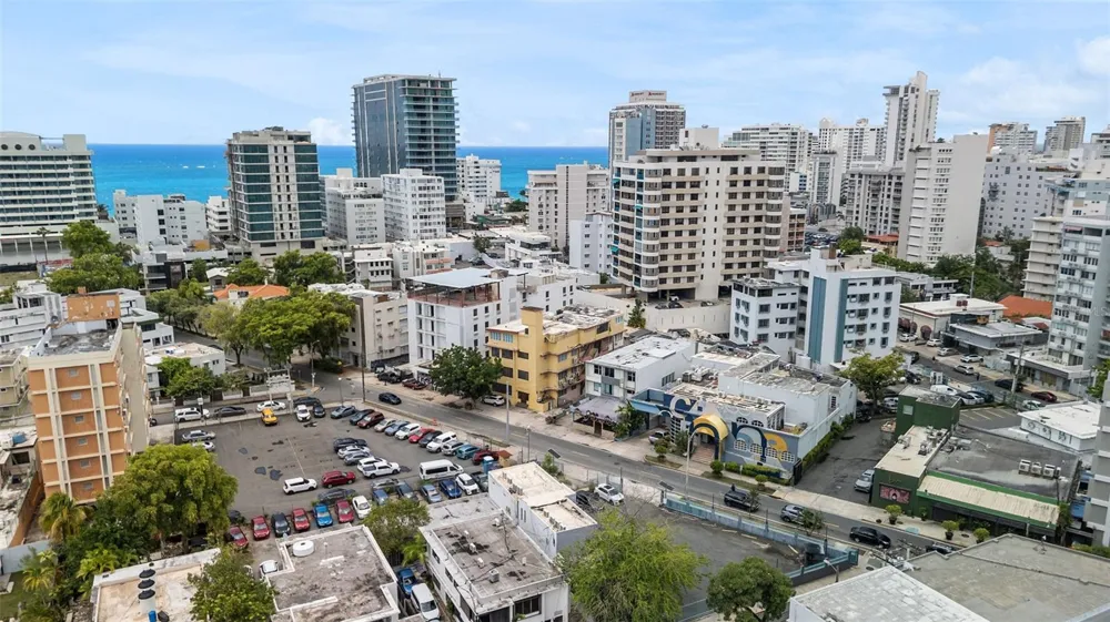 61 LUISA #2B San Juan, PR 00907