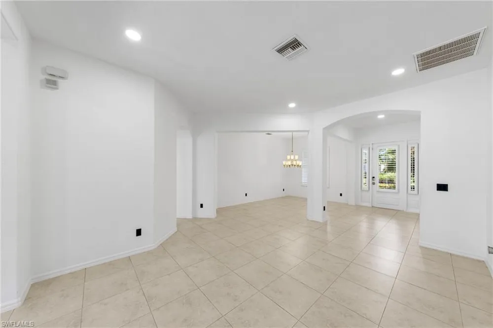 2628 Fairmont Cove Court Cape Coral, FL 33991