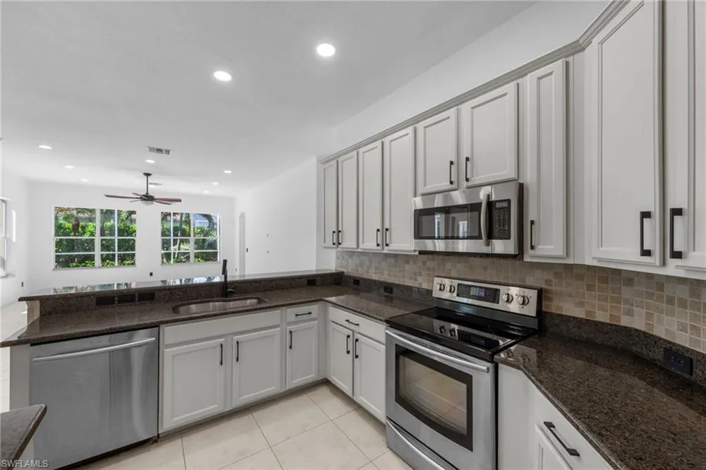 2628 Fairmont Cove Court Cape Coral, FL 33991