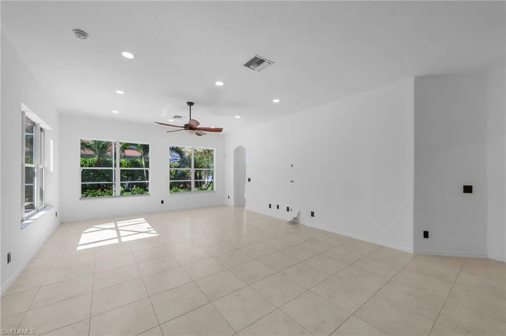 2628 Fairmont Cove Court Cape Coral, FL 33991