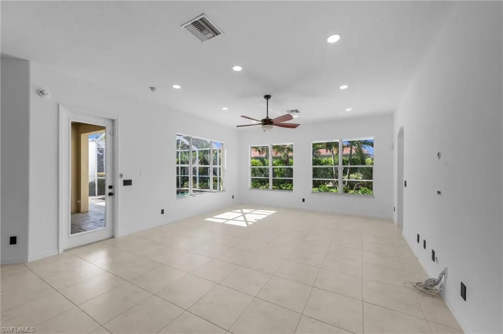 2628 Fairmont Cove Court Cape Coral, FL 33991