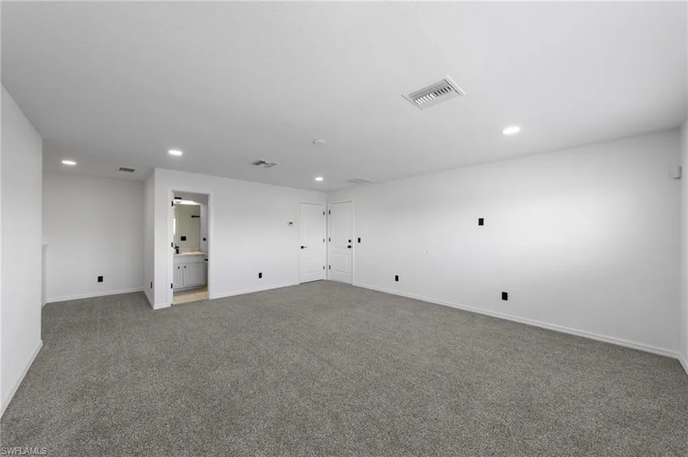 2628 Fairmont Cove Court Cape Coral, FL 33991