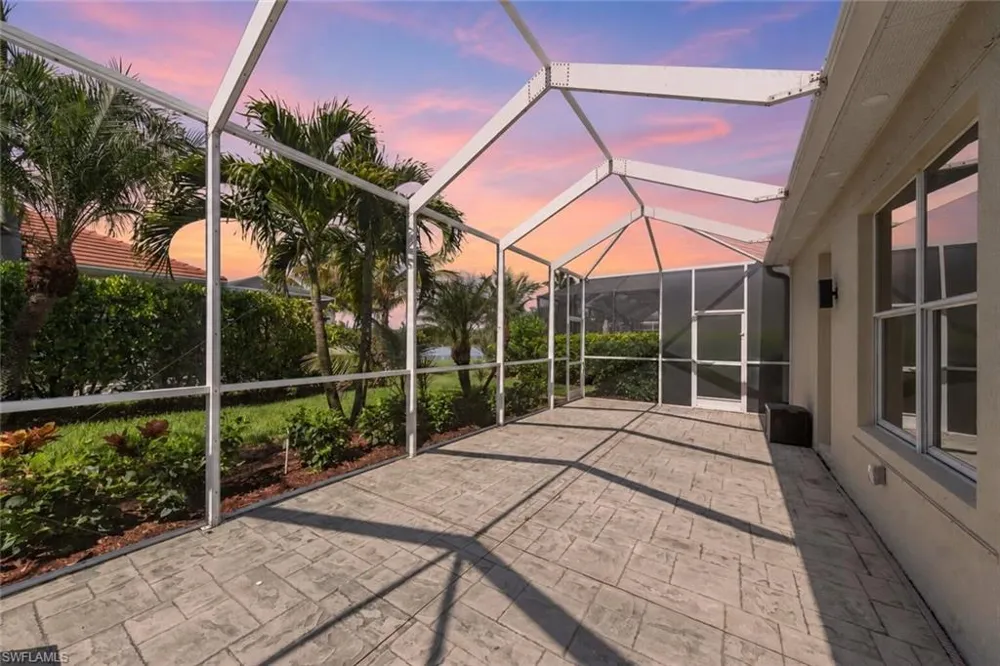 2628 Fairmont Cove Court Cape Coral, FL 33991